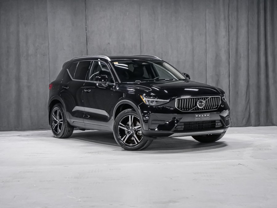 2025 Volvo XC40 B5 CORE BRIGHT Black