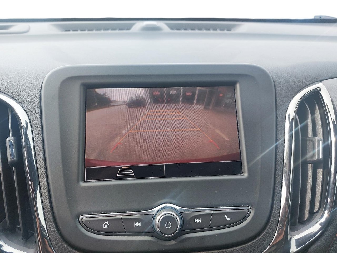 2024 Chevrolet Equinox VIN 3GNAXWEGXRS246379 Red Chicoutimi - photo #16
