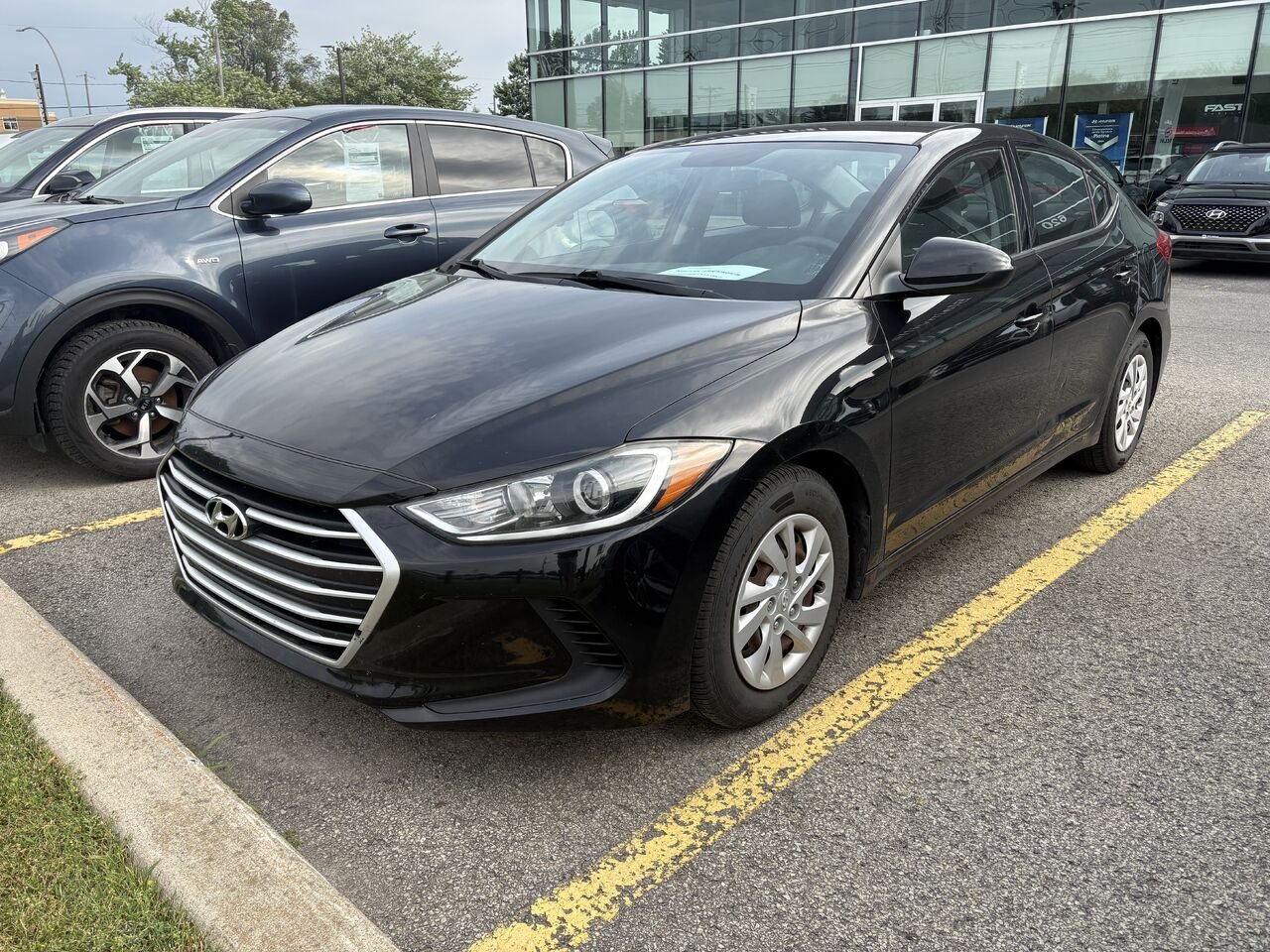 Hyundai Elantra 2017 Noir Blainville - photo #0
