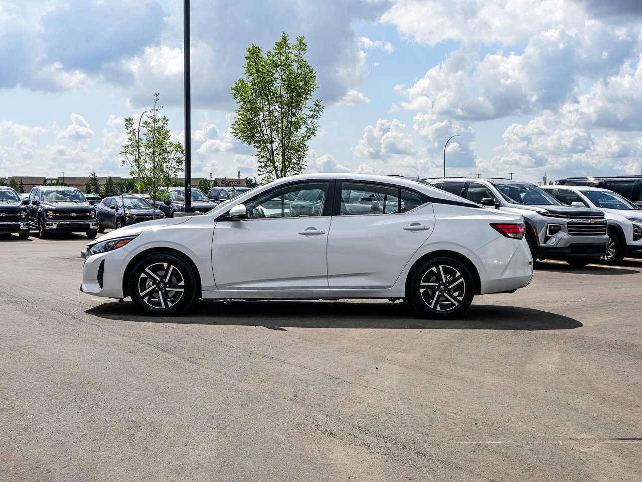2024 Nissan Sentra SV CVT White Sherwood Park - photo #9
