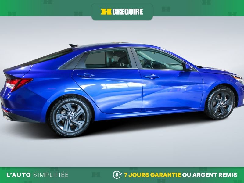 Hyundai Elantra 2022 Bleu Saint-Eustache - photo #10