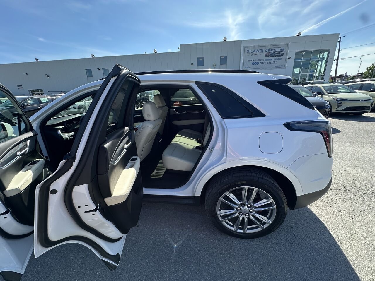 2024 CADILLAC XT5 SPORT Traction intégrale, 4 portes Sport White Ottawa & Gatineau - photo #15