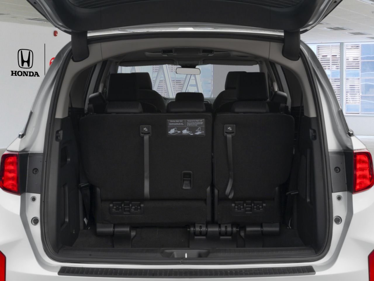2026 HONDA Odyssey Crystal Black Pearl Mississauga - photo #10