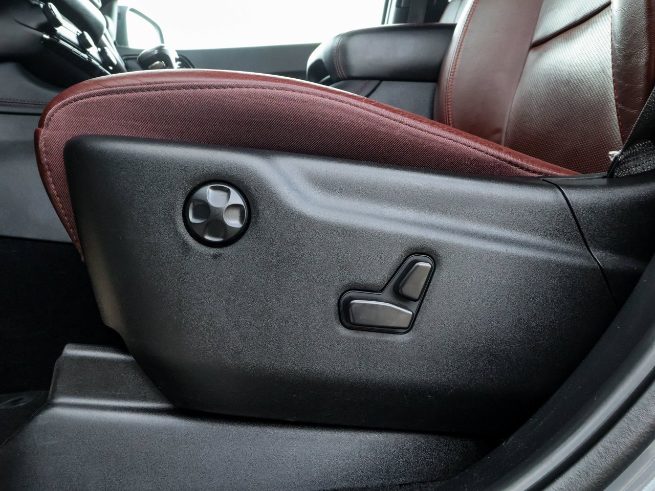 2024 Dodge Durango R/T AWD Grey Sherwood Park - photo #21