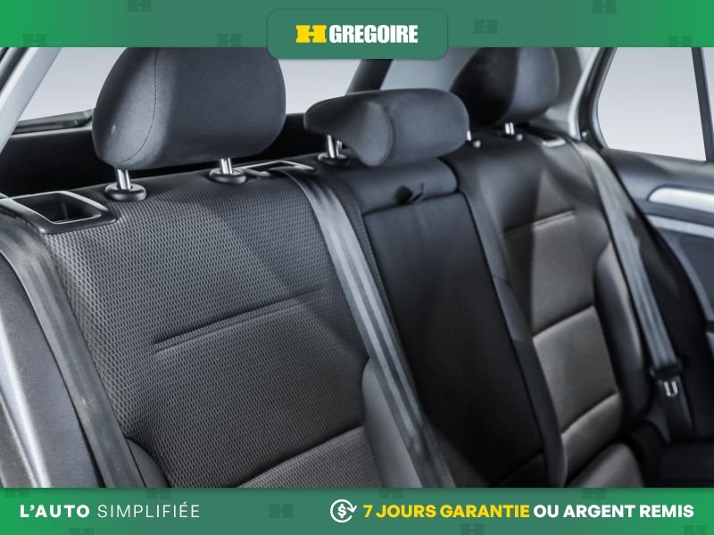 Volkswagen Golf 2021 Bleu Blainville - photo #23