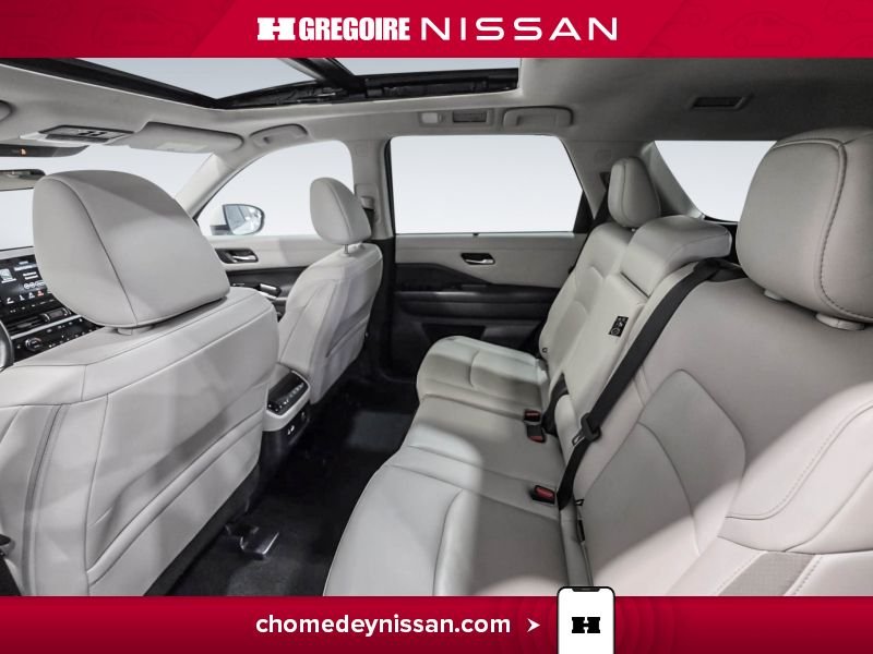 2024 Nissan Pathfinder White Laval - photo #27