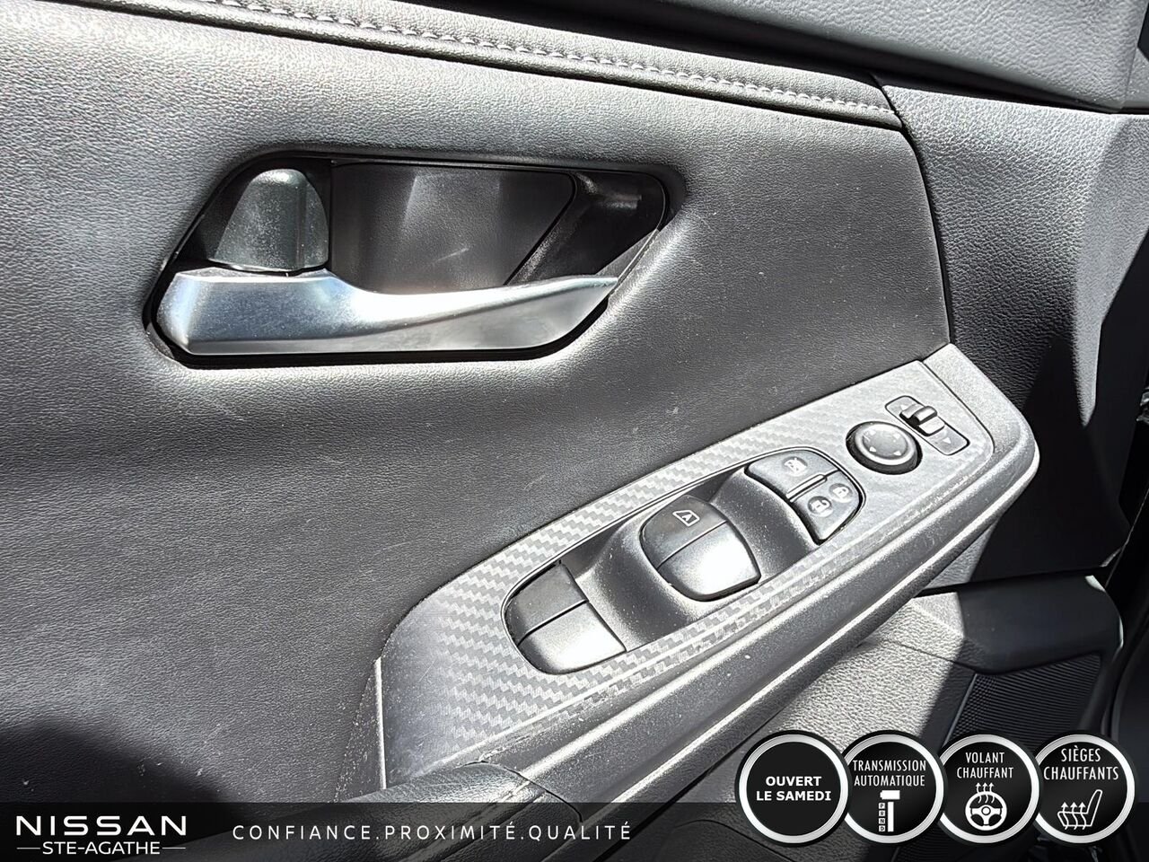 Nissan Sentra SV | CARPLAY | CAMÉRA DE RECUL | UN SEUL PROPRIÉTAIRE 2024 Noir Saint-Jérôme - photo #12