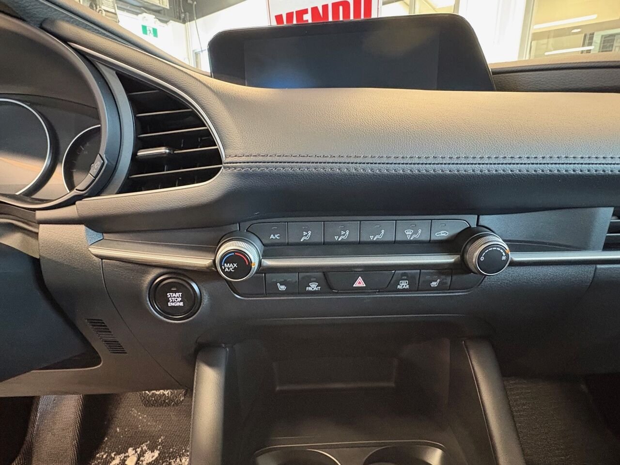2026 MAZDA Mazda3 GX TA Deep Crystal Blue Mica Châteauguay - photo #9