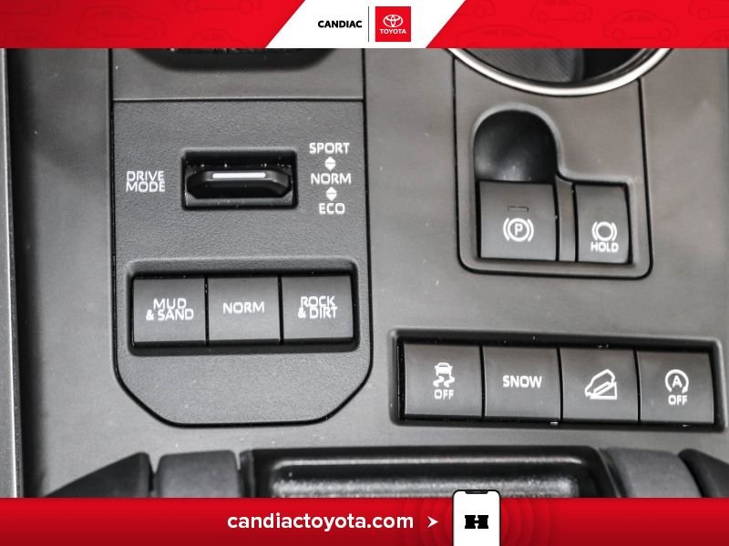 Toyota Highlander 2021 Noir Blainville - photo #28