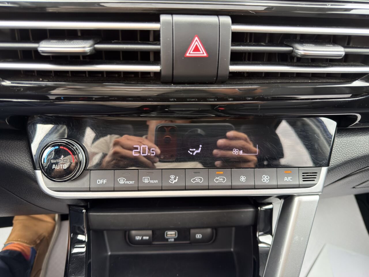 Kia Seltos 2023 Bleu Thetford Mines - photo #26