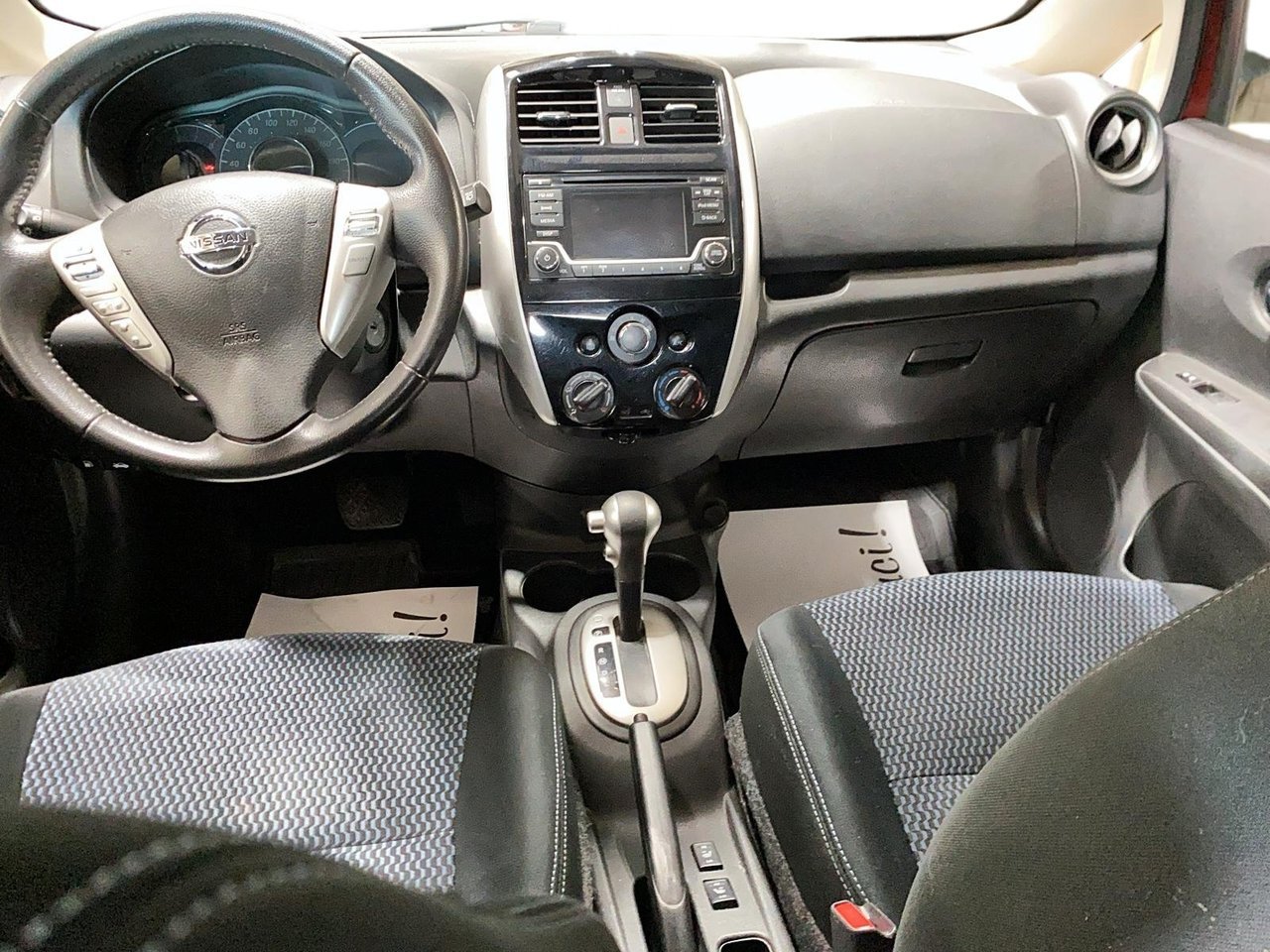 Nissan Versa Note NIV 3N1CE2CP7JL362949 2018 Rouge Chicoutimi - photo #8