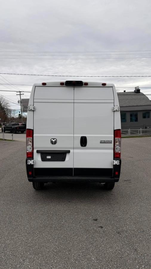 2023 RAM ProMaster Cargo Van White Nantes - photo #6