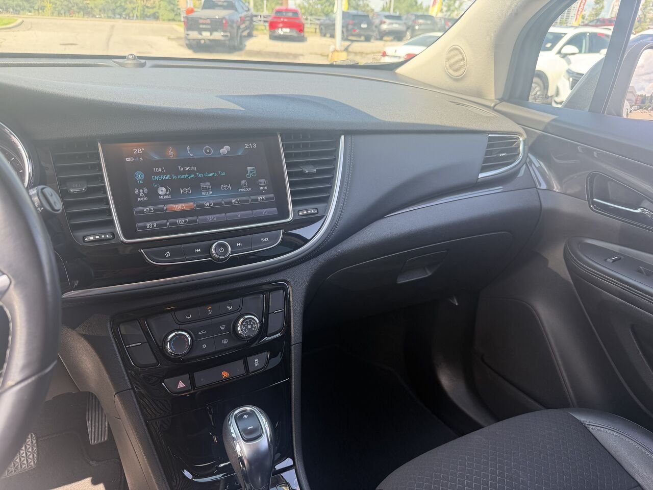 BUICK ENCORE SPORT TOURING Tourisme sport 4 portes TI 2018 Gris Ottawa & Gatineau - photo #5