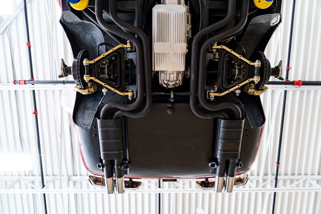 1973 Ferrari 365 GTB4 Daytona 18,301 miles With Orig Books/Tools/ Carbs / Filter Box Red Montreal - photo #101