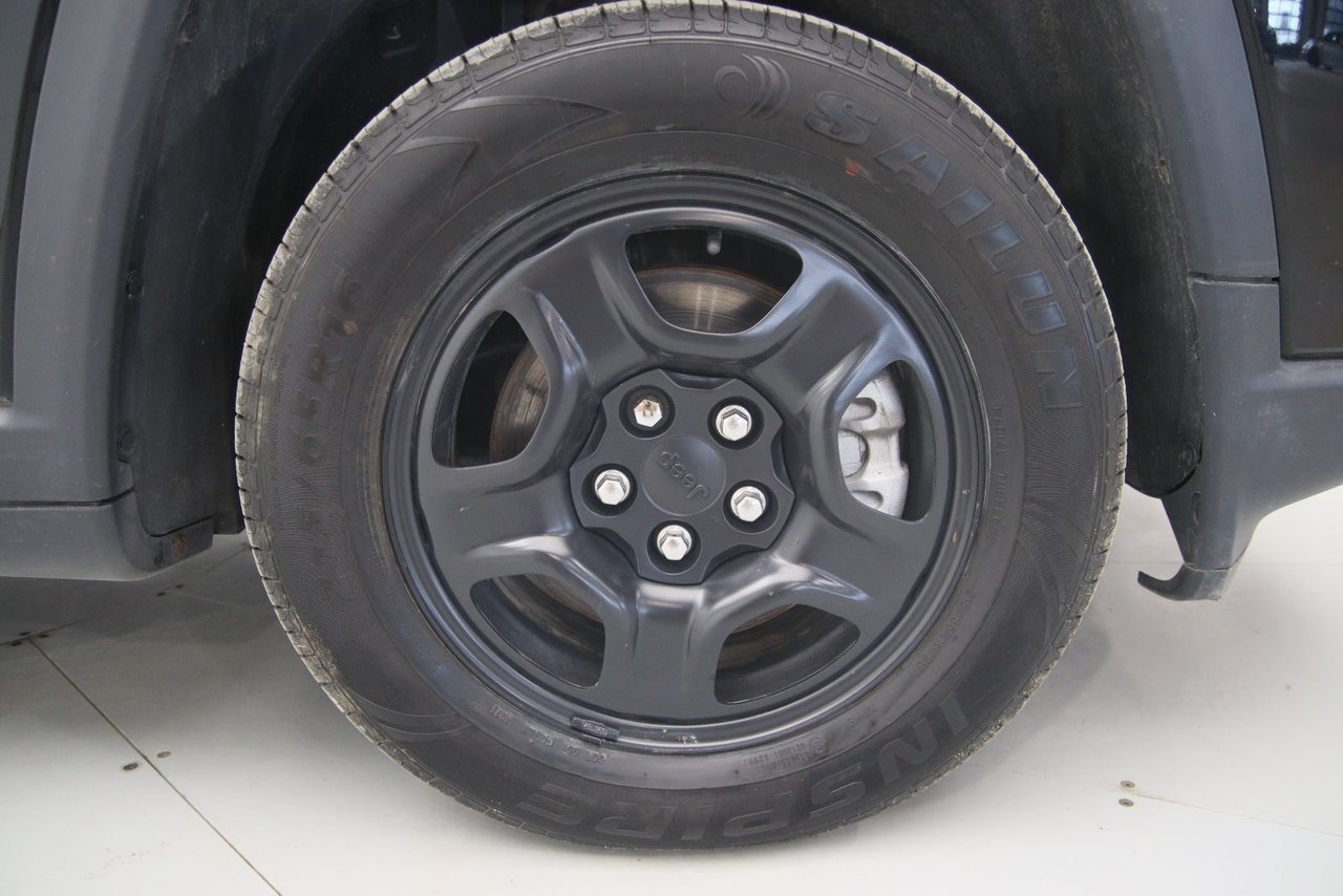 Jeep Compass NIV 3C4NJCAB3LT114859 2020 Noir Baie-Comeau - photo #17