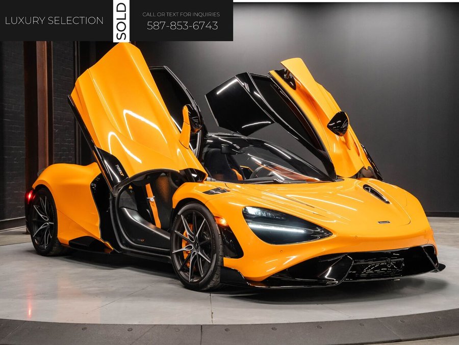 2021 McLaren 765LT 2021 Orange