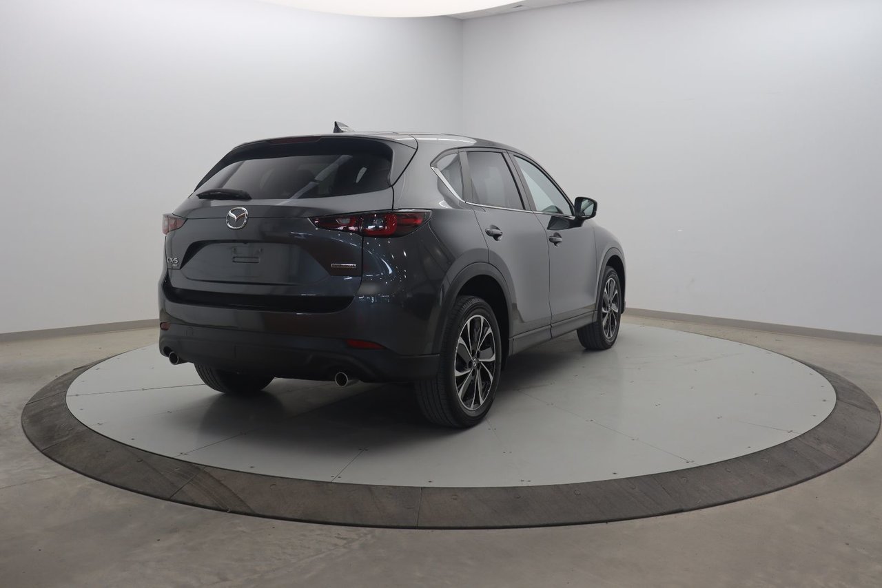2023 Mazda CX-5 VIN JM3KFBCM0P0250258 Grey Chicoutimi - photo #3