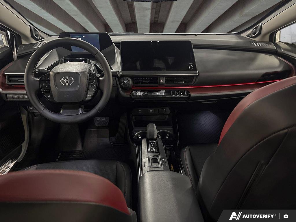 2025 Toyota Prius Plug-In Hybrid S2501809 | XSE Wind Chill Pearl Edmonton - photo #22