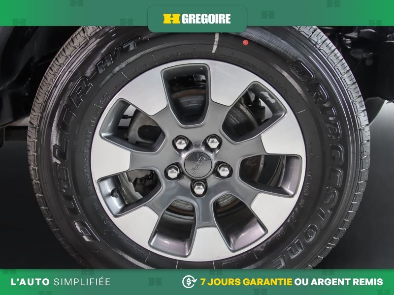 2022 Jeep Wrangler Grey Blainville - photo #8
