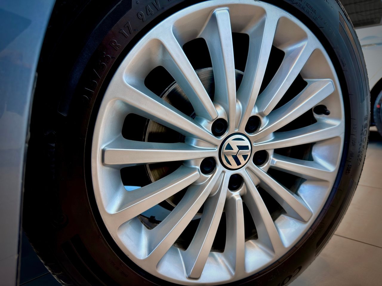 Volkswagen Beetle Convertible 2019 Bleu Notre-Dame-des-Prairies - photo #13