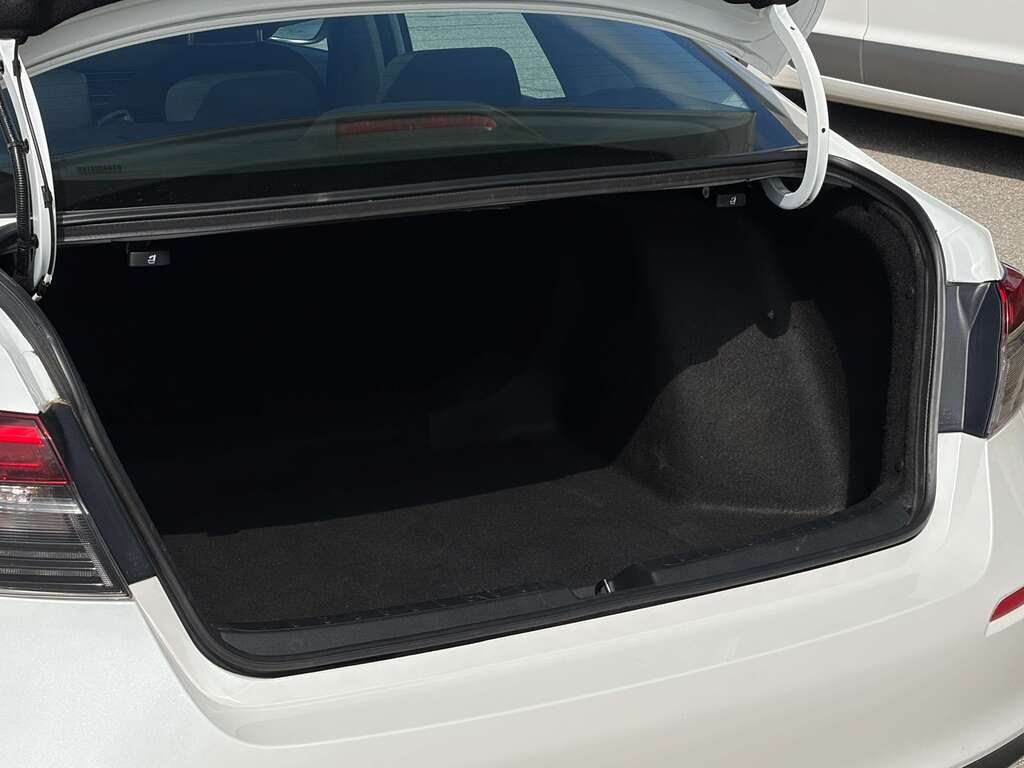 Honda Civic Sedan LX CVT 2022 Blanc Gatineau - photo #17