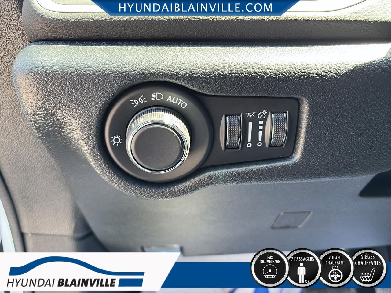 2026 Chrysler Grand Caravan White Blainville - photo #12