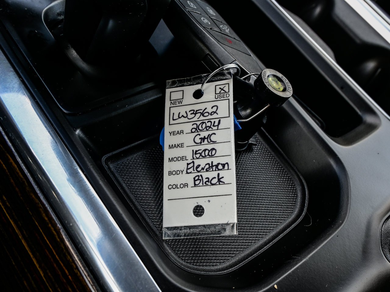2024 GMC Sierra 1500 4WD Crew Cab 147 Elevation Black Sherwood Park - photo #32