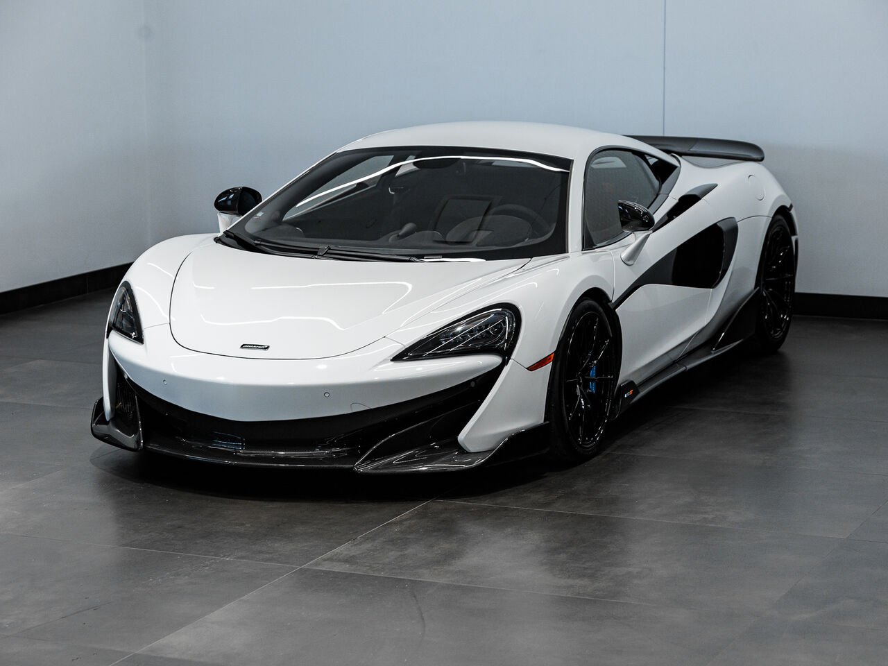 McLaren 600LT *NO LUXURY TAX* 2019 Blanc Kirkland - photo #4