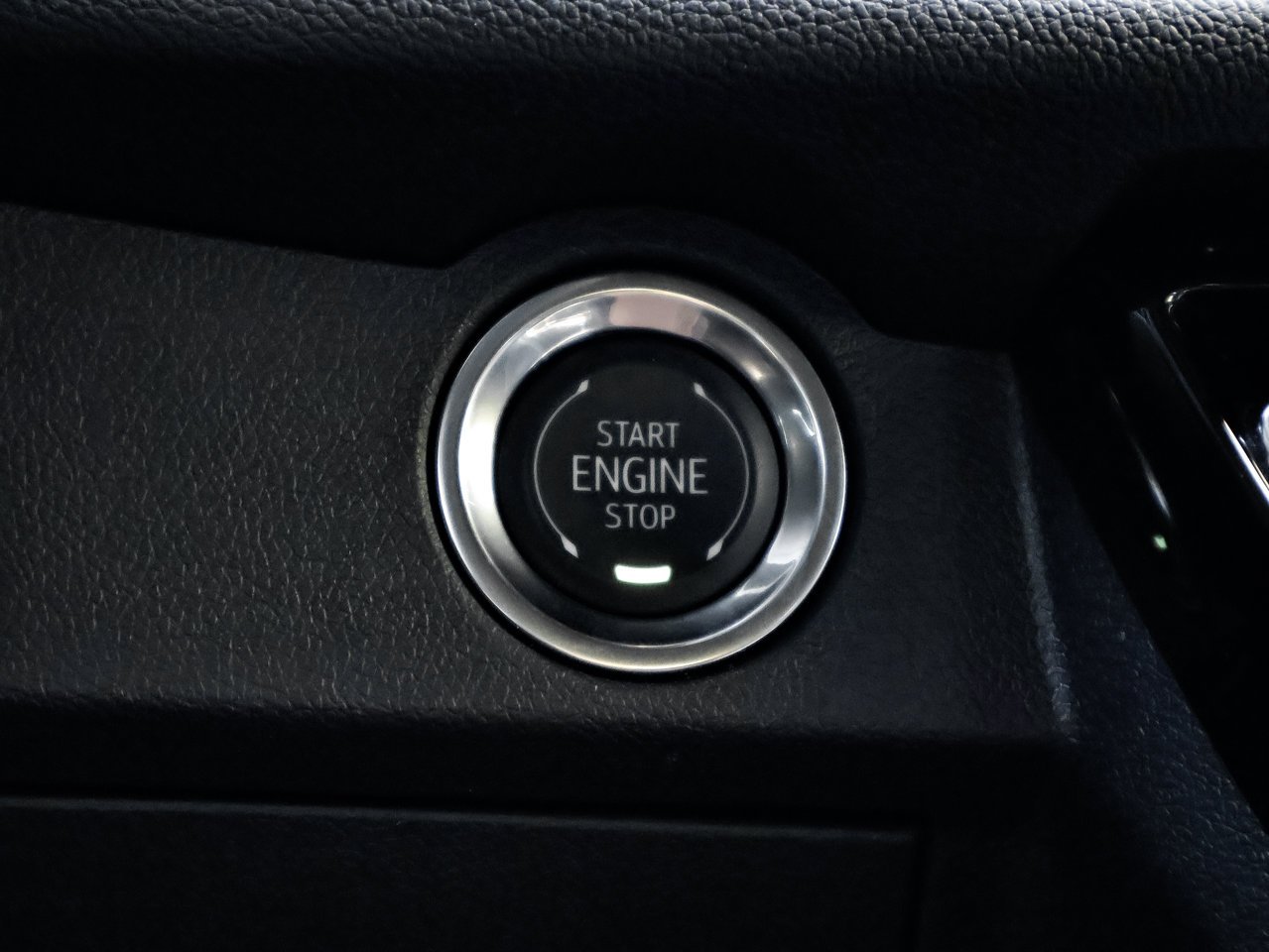 2026 Chevrolet Traverse AWD 4dr LT Black Sherwood Park - photo #23