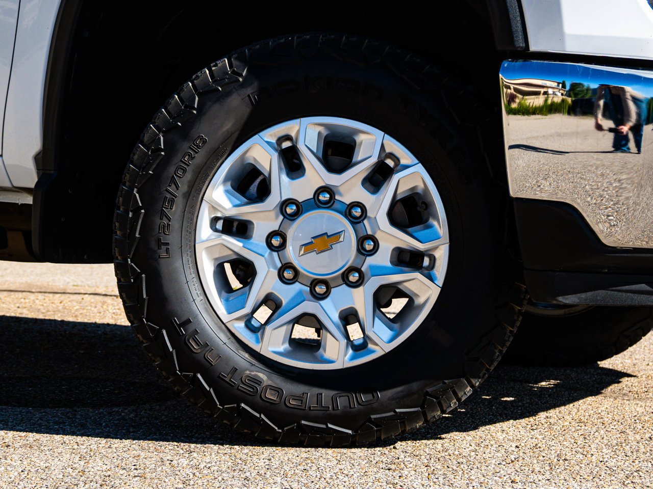 2024 Chevrolet Silverado 2500HD 4WD Crew Cab 159 LT White Sherwood Park - photo #2