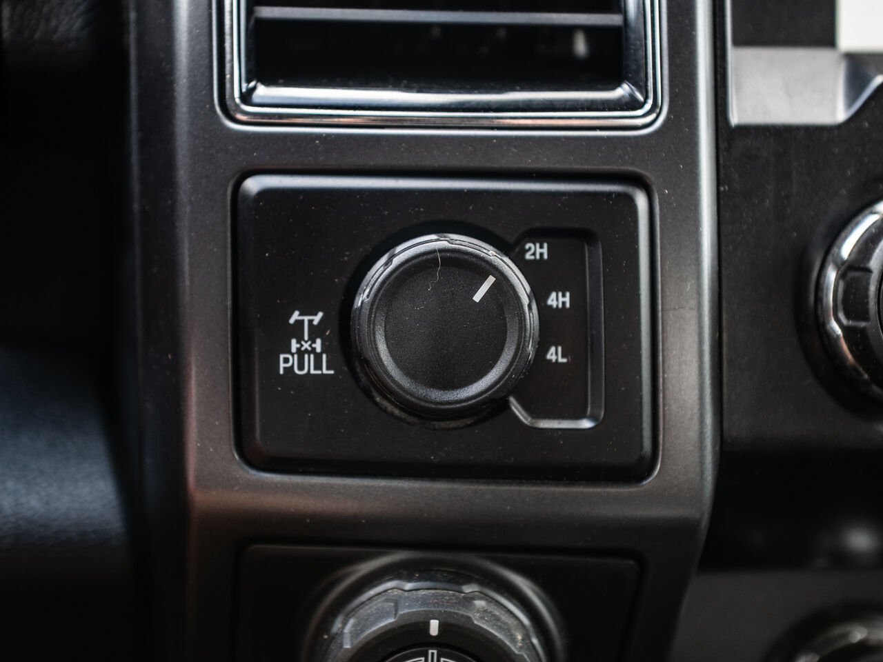 2019 Ford F-150 Black Sainte-Julienne - photo #18