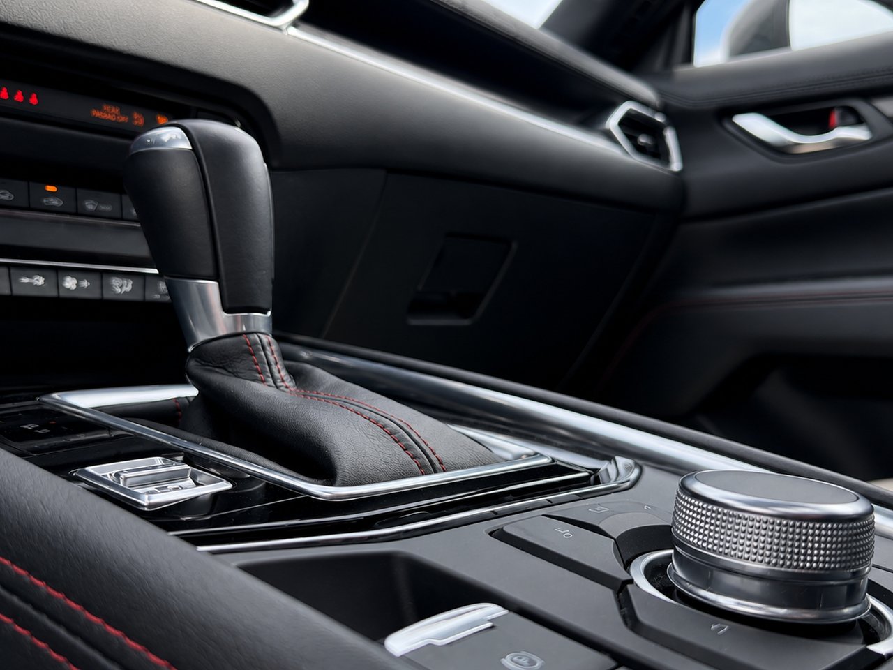 2023 Mazda CX-5 SPORT DESIGN White Châteauguay - photo #9