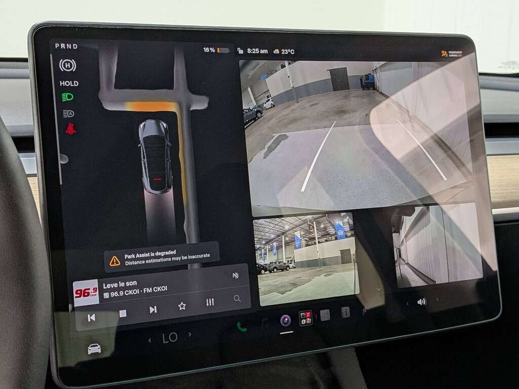 2023 Tesla Model Y RWD Grey Val-David - photo #26