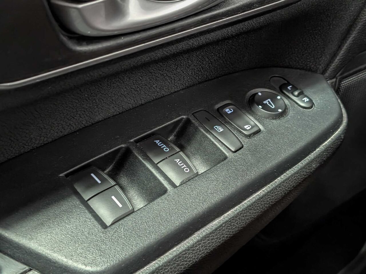 2019 Honda CR-V AWD EX 8 Roues Toit Ouvrant Sièges Chauffants Blue Sherbrooke - photo #12