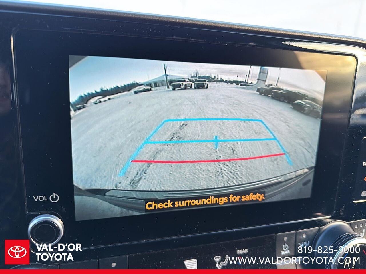 Toyota Highlander LE AWD LE AWD 2024 Gris Val-d'Or - photo #12