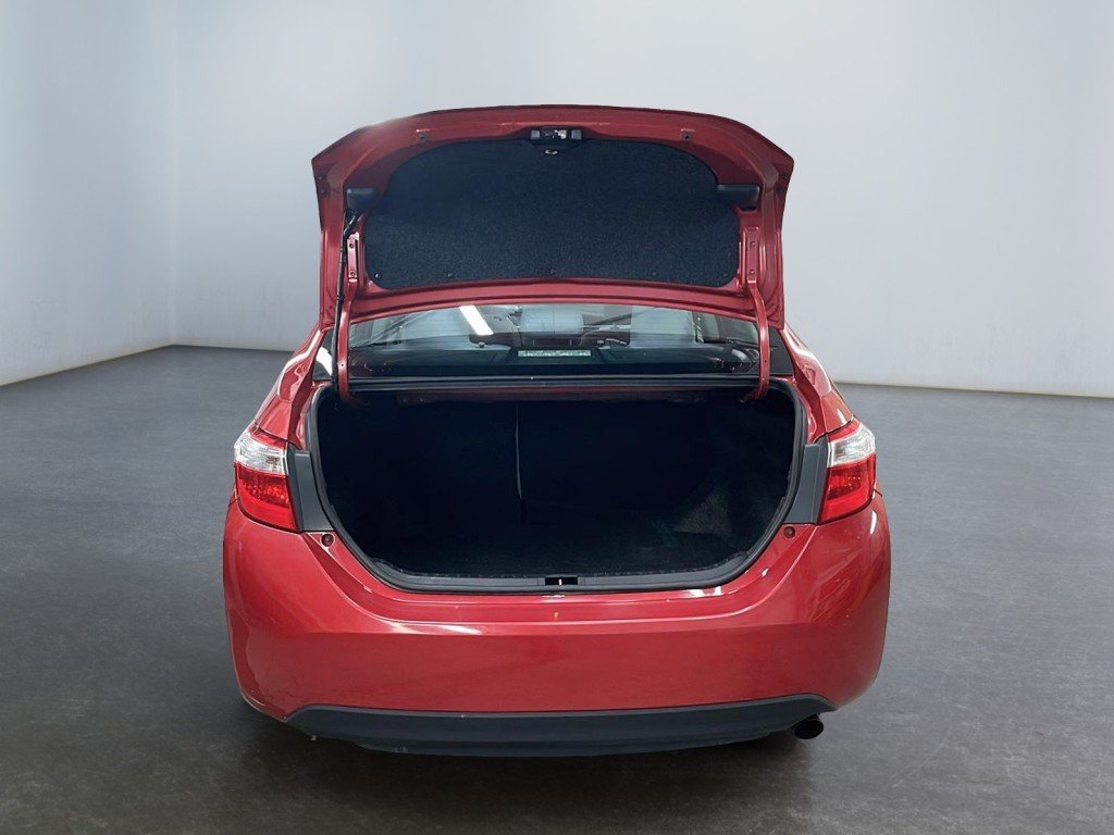 Toyota COROLLA 2016 Rouge Amos - photo #19