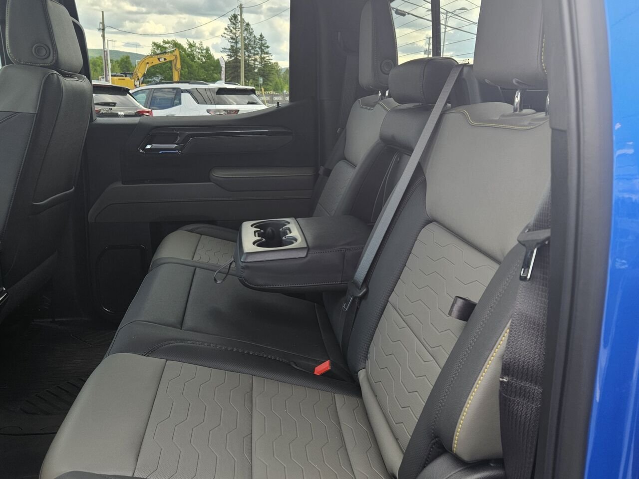 2026 Chevrolet Silverado 1500 ZR2 cabine multiplace 4RM 147 po Blue Thetford Mines - photo #20