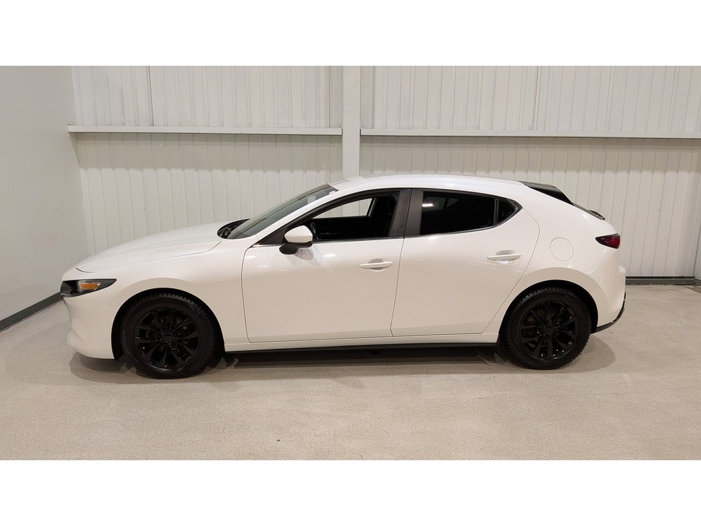 2019 Mazda Mazda3 Sport GS Auto FWD White Val-David - photo #4