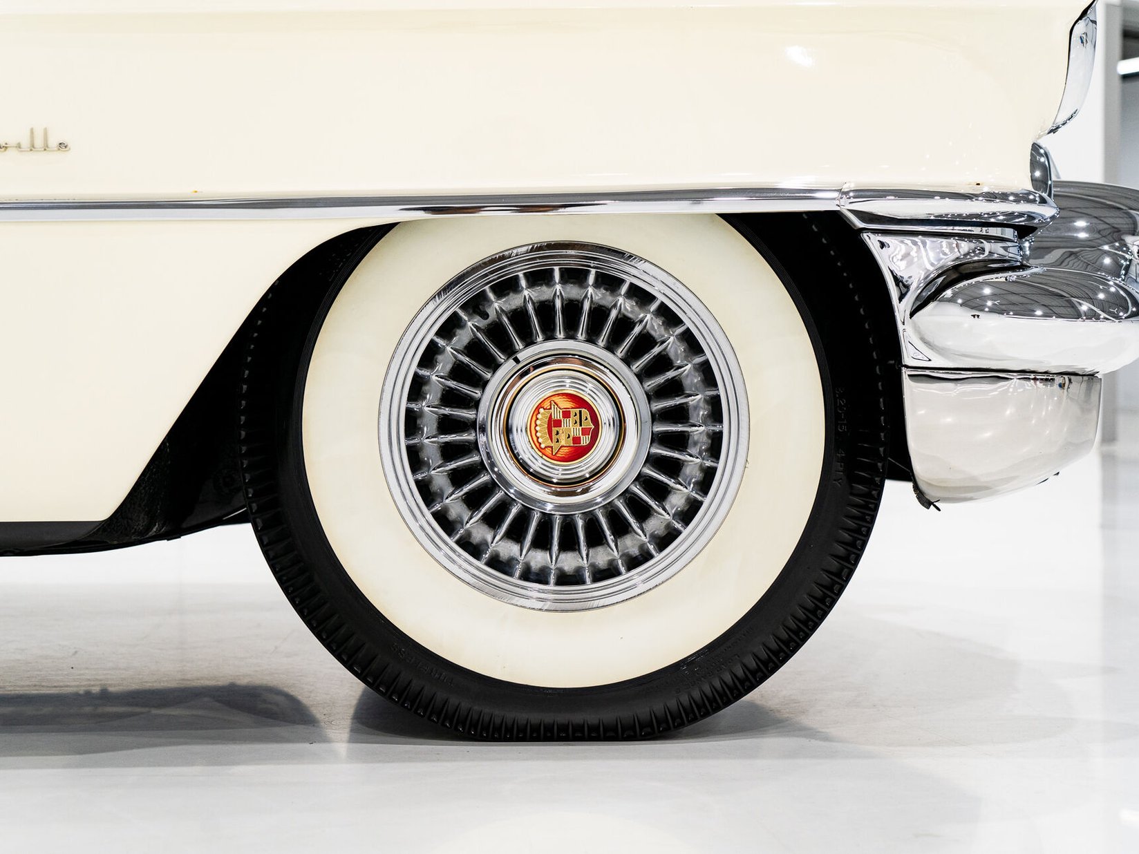 Cadillac Eldorado Seville With Factory A/C | PRIX EN USD 1956 Blanc Montréal - photo #45