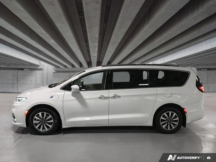 2021 Chrysler Pacifica Hybrid 2021 White