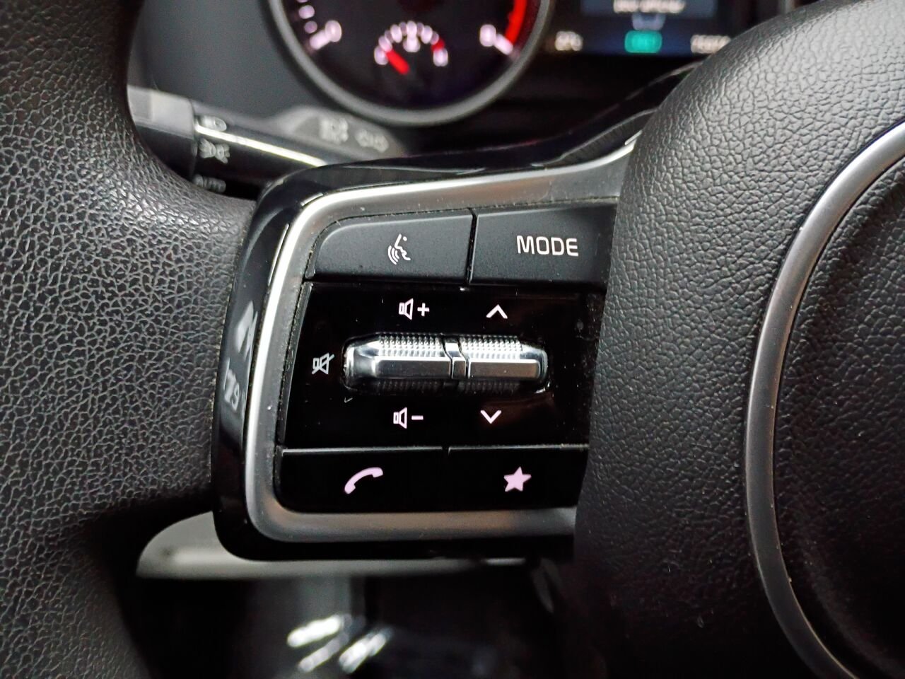 2022 Kia Carnival Grey Blainville - photo #21