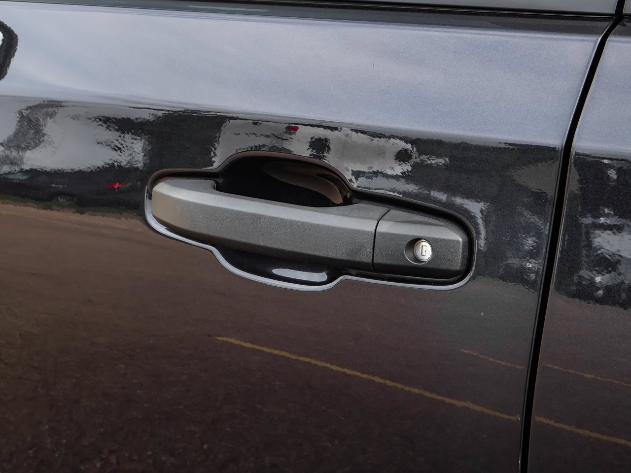 2024 Chevrolet Silverado 1500 4WD Crew Cab 147 Custom Trail Boss Grey Sherwood Park - photo #11