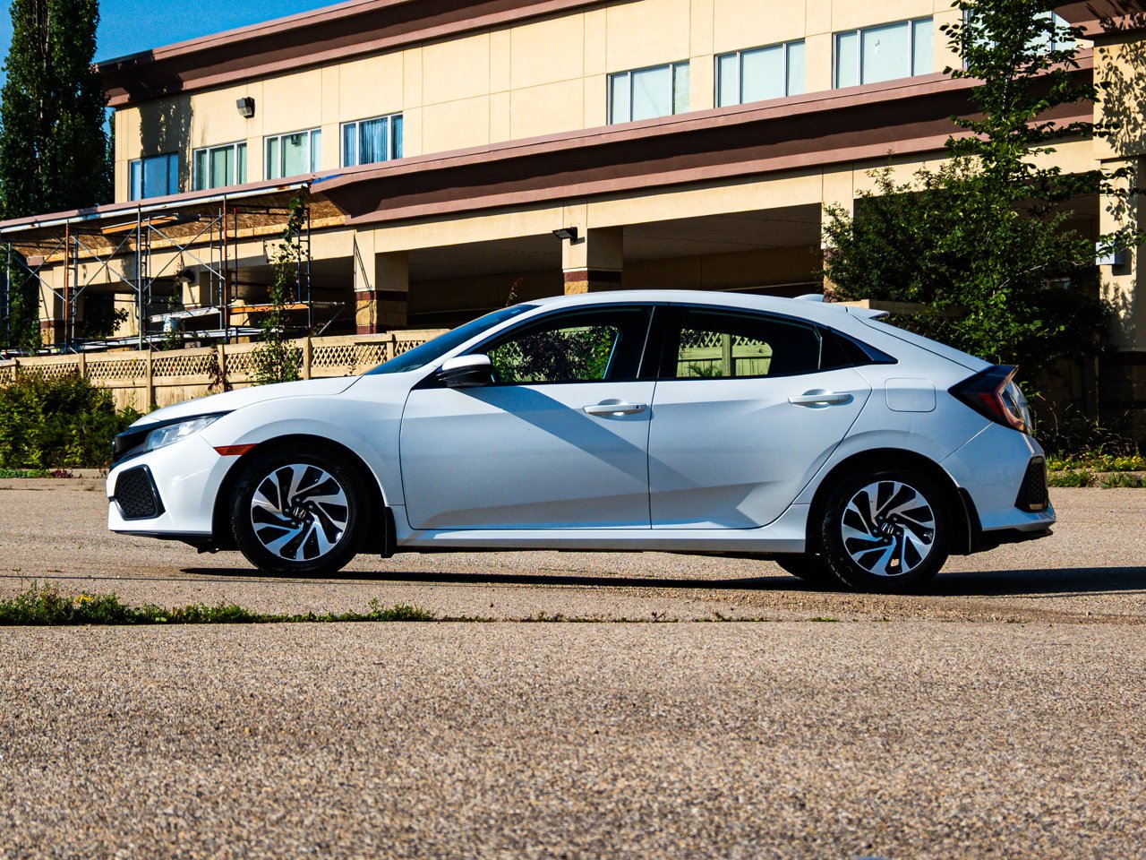 2018 Honda Civic Hatchback LX CVT White Sherwood Park - photo #9