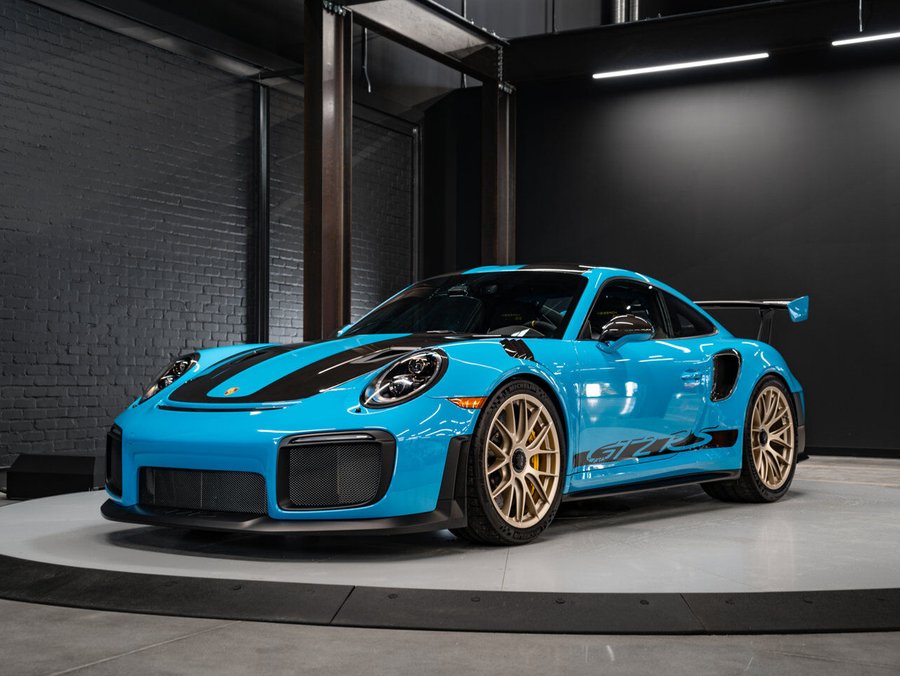 2018 Porsche 911 2018 Blue