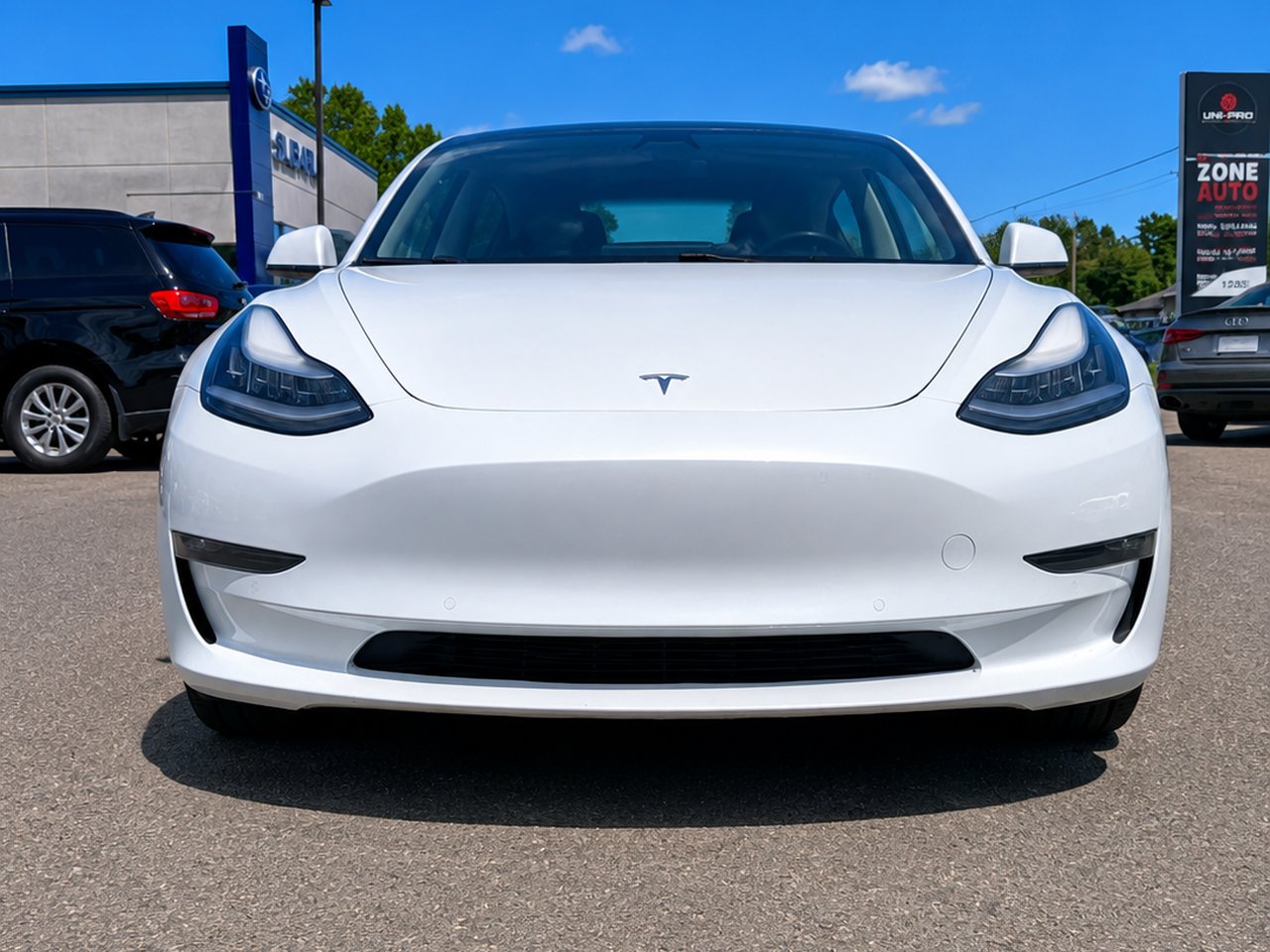 Tesla Model 3 2019 Blanc Granby - photo #9