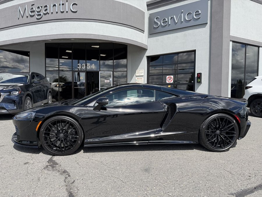 2025 McLaren GTS 2025 Black