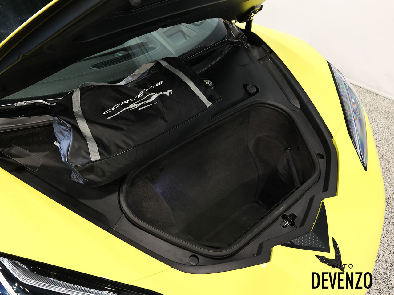 2024 Chevrolet Corvette Yellow Saint-Eustache - photo #25