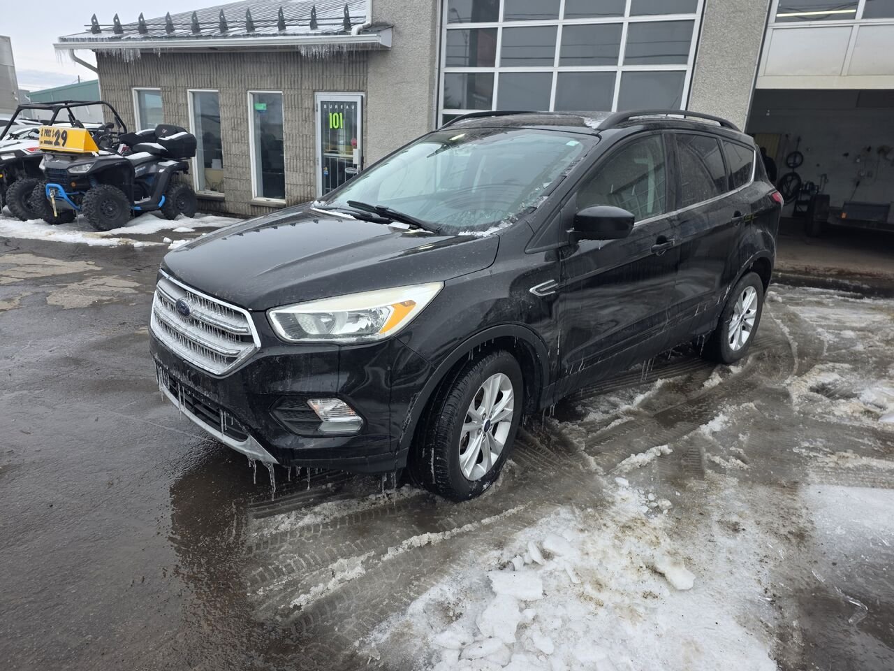 2018 Ford Escape Black  - photo #1