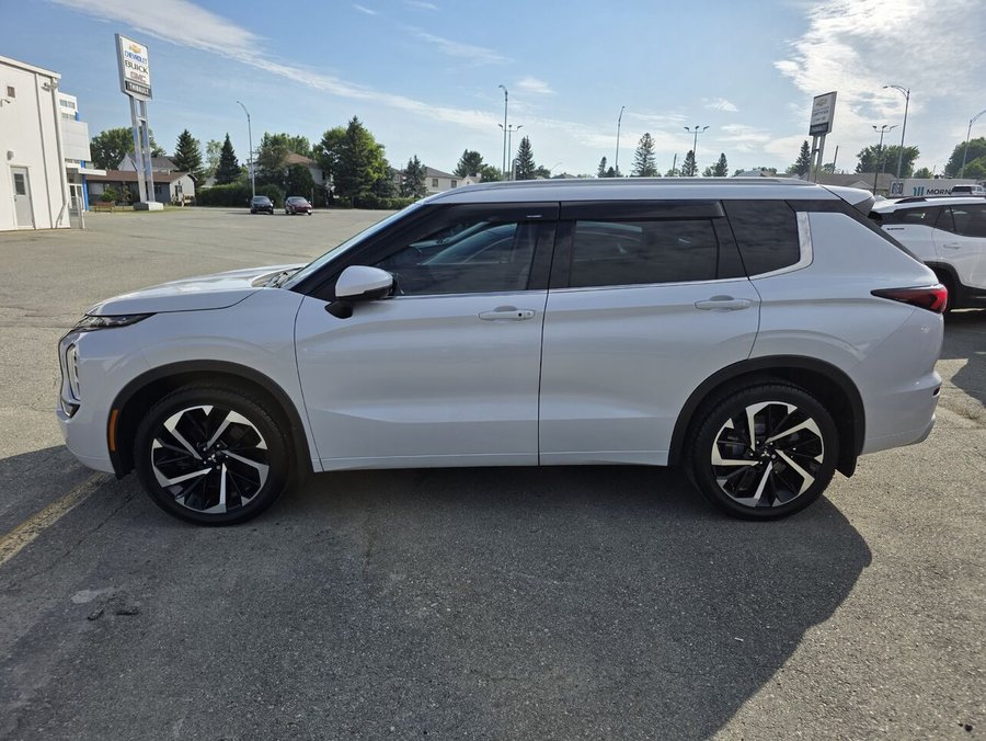 Mitsubishi Outlander 2022 2022 Blanc