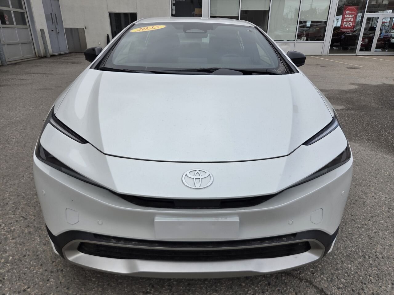 2025 Toyota PRIUS HYBRIDE BRANCHABLE White Mont-Laurier - photo #1